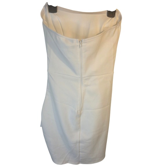 Windsor Dresses & Skirts - Windsor White Strapless Bodycon Mini Dress Ruched Tulip Hem Size S Cocktail